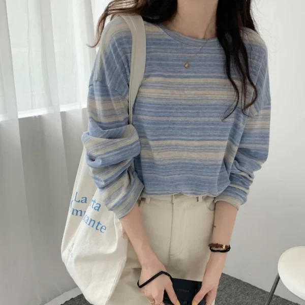 cn-11134207-7qukw-lfr0vtifu6fcdc.webp korean style women ladies long sleeve t shirt blouse baju wanita lengan panjang
