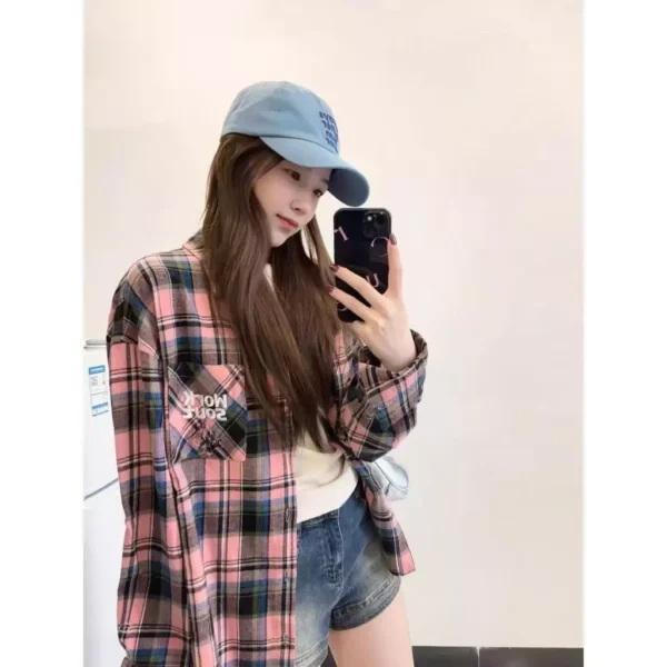 cn-11134207-820l4-mpqivmllr18t73.webp Korean Style Women Ladies Loose Vintage Plaid Long Sleeve Shirt Blouse Baju Baju Wanita Lengan Panjang